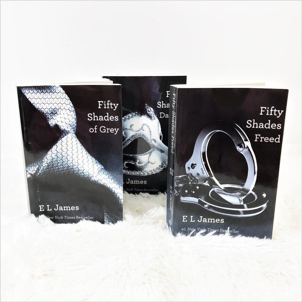 Fifty Shades Of Grey Book Bundle